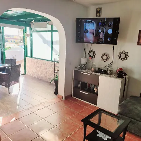 Rosy Puerta Del Sol Appartamento Caleta De Fuste